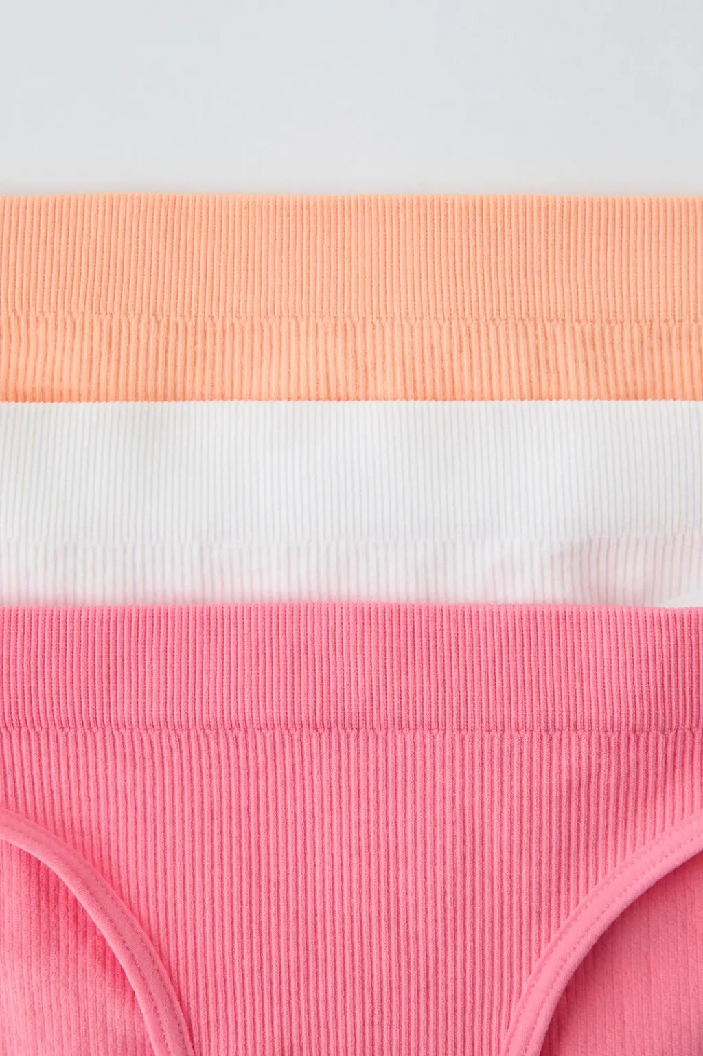 Niños ZARA 6 - 14 Años·Ropa Interior / Calcetines<8-14 AÑOS/ PACK TRES BRAGUITAS SEAMLESS