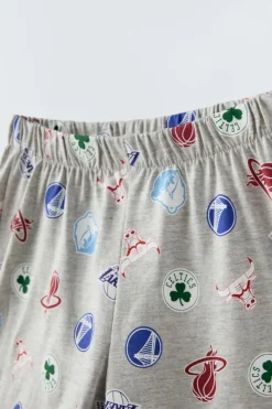Niños ZARA 6 - 14 Años·Pijamas|6 - 14 Años·Pijamas<6-14 AÑOS/ PIJAMA EQUIPOS NBA ©
