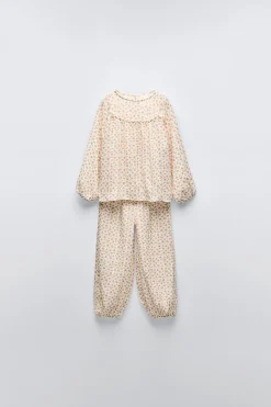 Niños ZARA 1½ - 6 Años·Pijamas<3-6 AÑOS/ PIJAMA FLORES