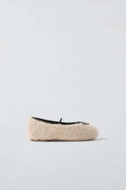 Niños ZARA 1½ - 6 Años·Zapatos<BAILARINA BORREGUILLO
