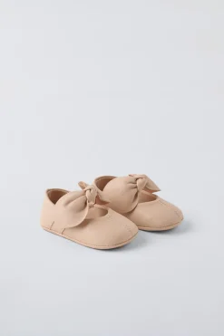 Niños ZARA 0 - 6 Meses·Patucos<BAILARINA LAZO PIEL