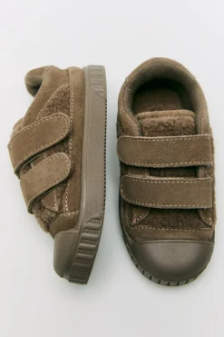 Niños ZARA 1½ - 6 Años·Zapatos|1½ - 6 Años·Zapatos<BAMBA BORREGUILLO