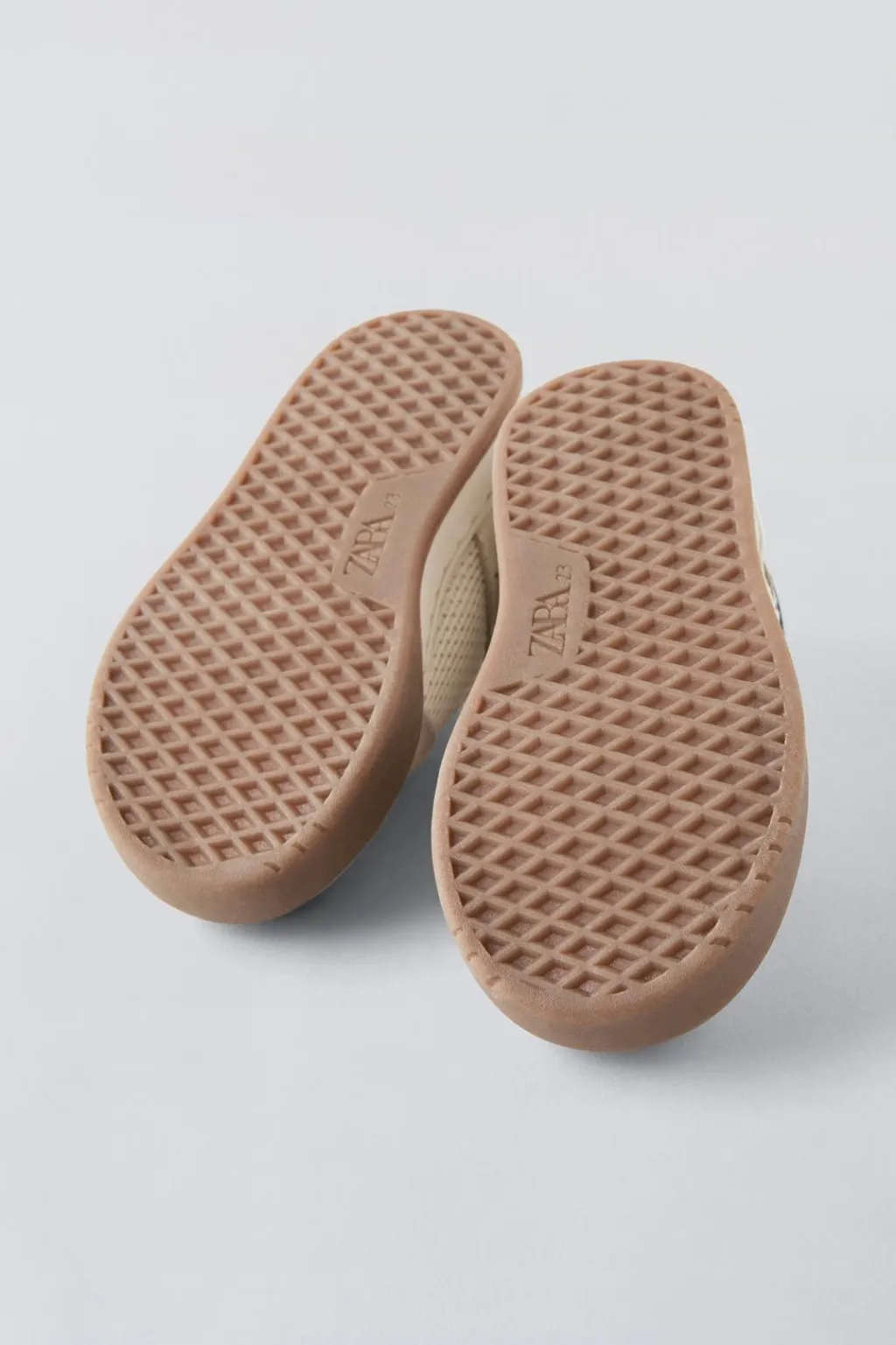 Niños ZARA 1½ - 6 Años·Zapatos|1½ - 6 Años·Zapatos<BAMBA RETRO