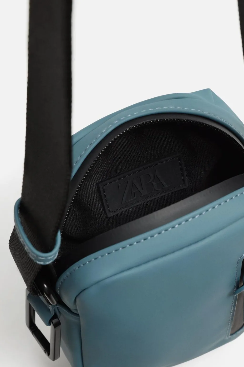 Outlet BANDOLERA ENGOMADA Hombre Bolsos / Mochilas