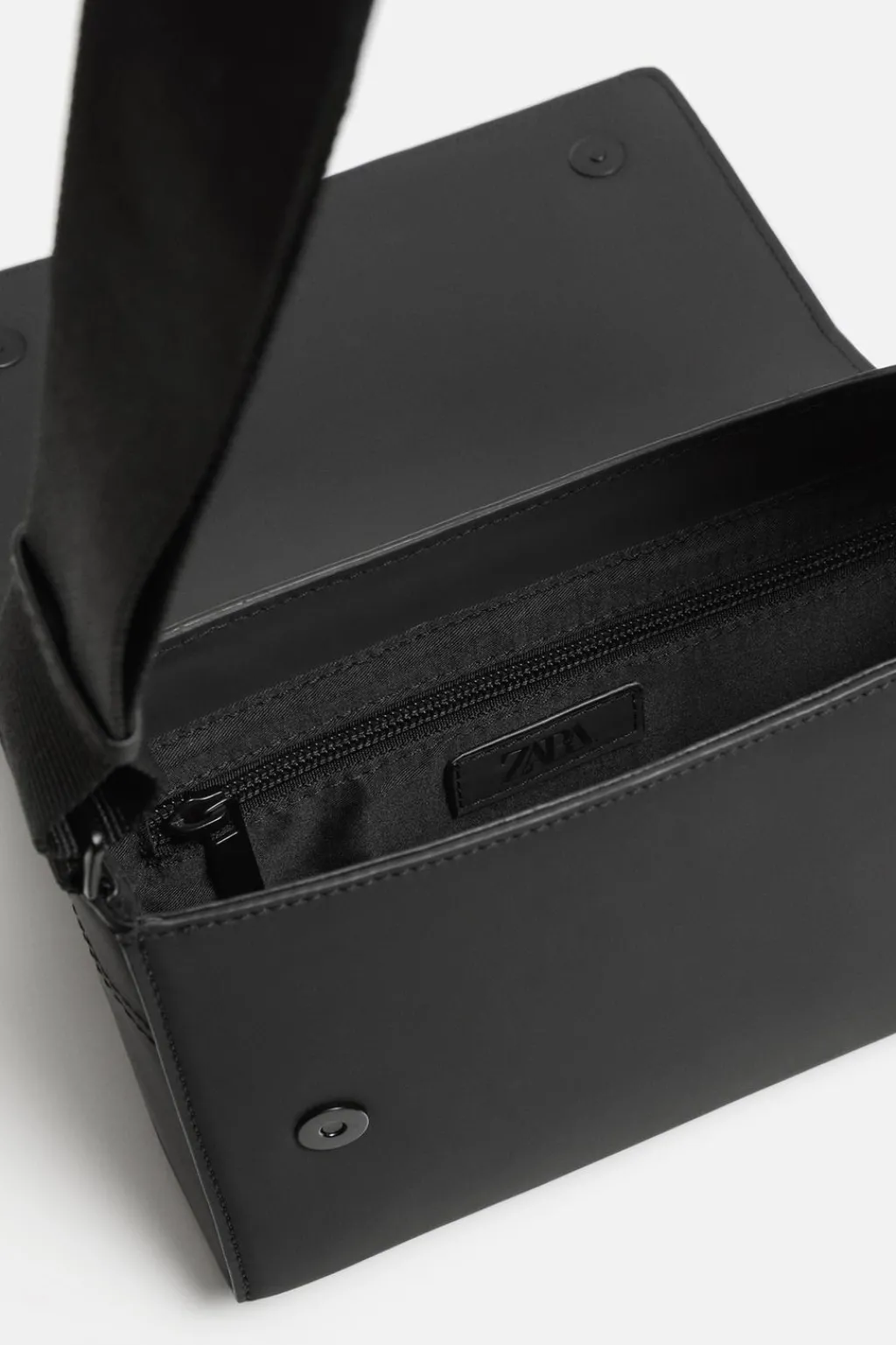 Online BANDOLERA ENGOMADA TEXTURA Hombre Bolsos / Mochilas
