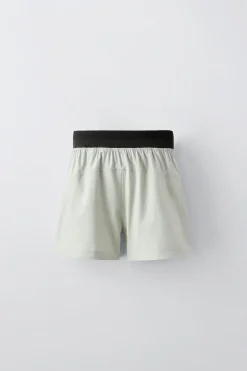Niños ZARA 6 - 14 Años·Pantalones<BERMUDA SPORTY TÉCNICA