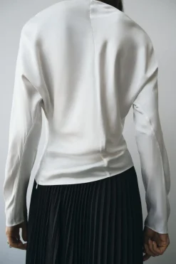 Best BLUSA SATINADA DRAPEADA ZW COLLECTION Mujer Camisas / Blusas