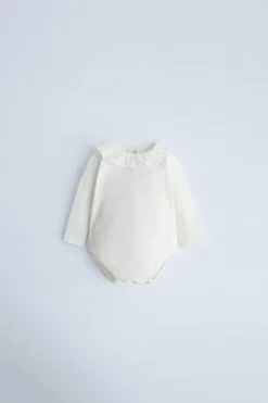 Niños ZARA 0 - 6 Meses·Bodies / Camisas|0 - 6 Meses·Camisetas<BODY COMBINADO VOLANTE