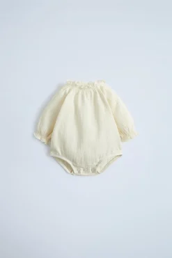 Niños ZARA 0 - 6 Meses·Bodies / Camisas|0 - 6 Meses·Básicos<BODY TEXTURA