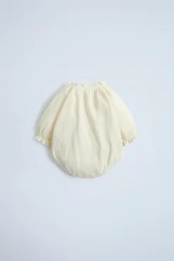 Niños ZARA 0 - 6 Meses·Bodies / Camisas|0 - 6 Meses·Básicos<BODY TEXTURA