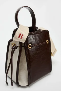 New BOLSO MINI BUCKET TEXTURA Mujer Bolsos