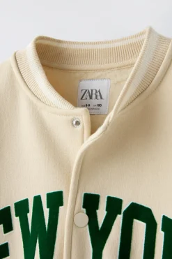 Niños ZARA 6 - 14 Años·Abrigos|6 - 14 Años·Sudaderas<BOMBER VARSITY NEW YORK