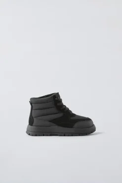 Niños ZARA 1½ - 6 Años·Zapatos|1½ - 6 Años·Zapatos<BOTA ACOLCHADA CORDONES