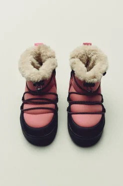 Niños ZARA 1½ - 6 Años·Licencias|1½ - 6 Años·Zapatos<BOTA ACOLCHADA MINNIE MOUSE © DISNEY
