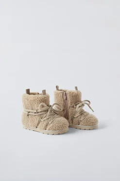 Niños ZARA 1½ - 6 Años·Zapatos|1½ - 6 Años·Zapatos<BOTA BORREGUILLO