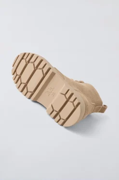 Niños ZARA 1½ - 6 Años·Zapatos|1½ - 6 Años·Zapatos<BOTA CORDONES PIEL