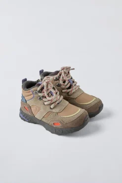 Niños ZARA 1½ - 6 Años·Zapatos|1½ - 6 Años·Zapatos<BOTIN DEPORTIVO MONTAÑA