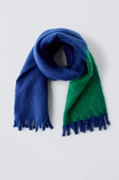 Niños ZARA 6 - 14 Años·Accesorios|6 - 14 Años·Accesorios<BUFANDA MAXI FLECOS