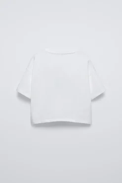 Niños ZARA 6 - 14 Años·Camisetas<CAMISETA BORDADO SILLA Y SOMBRILLA