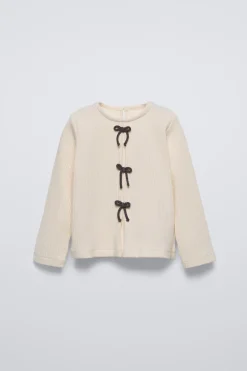 Niños ZARA 1½ - 6 Años·Camisetas|6 - 18 Meses·Camisetas<CAMISETA CANALÉ LAZOS