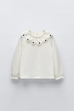 Niños ZARA 1½ - 6 Años·Camisetas|6 - 18 Meses·Camisetas<CAMISETA CUELLO BORDADO