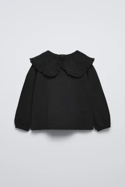 Niños ZARA 1½ - 6 Años·Camisetas|6 - 18 Meses·Camisetas<CAMISETA CUELLO BORDADO