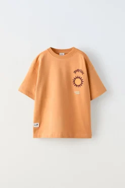 Niños ZARA 6 - 14 Años·Camisetas<CAMISETA ESTAMPADO SOL