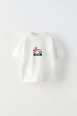 Niños ZARA 1½ - 6 Años·Camisetas|6 - 18 Meses·Camisetas<CAMISETA ESTAMPADO VEHÍCULO