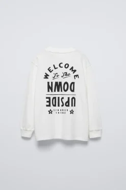 Niños ZARA 6 - 14 Años·Camisetas<CAMISETA FLOCK STRANGER THINGS ™/ © NETFLIX