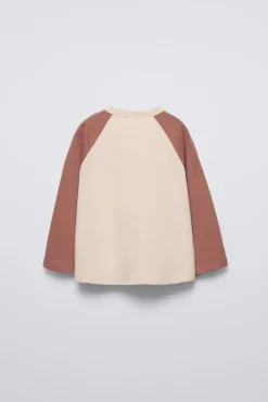Niños ZARA 1½ - 6 Años·Camisetas|1½ - 6 Años·Camisetas<CAMISETA OVERSIZE MANGA CONTRASTE