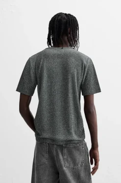 Sale CAMISETA PUNTO ESTAMPADO SPRAY Hombre Jerséis / Chaquetas|Camisetas