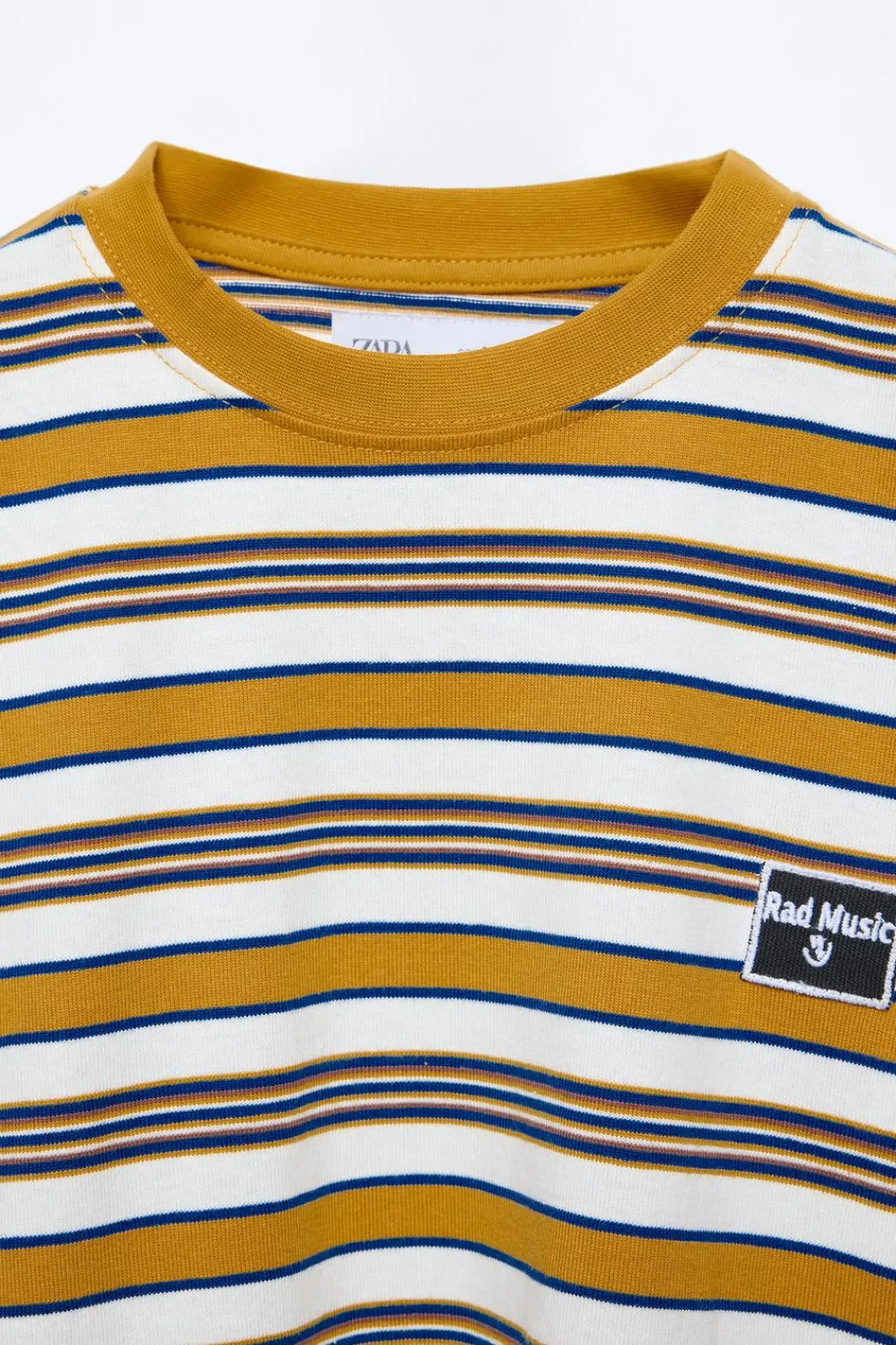 Niños ZARA 6 - 14 Años·Camisetas<CAMISETA RAYAS PARCHE