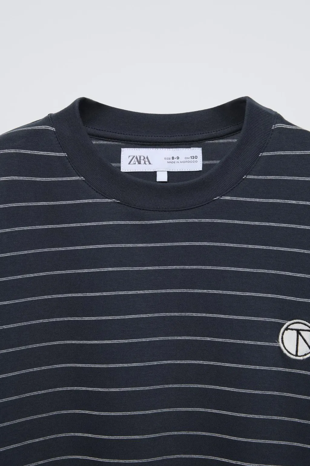 Niños ZARA 6 - 14 Años·Camisetas<CAMISETA RAYAS PARCHE BORDADO