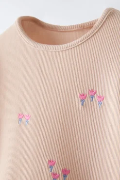 Niños ZARA 1½ - 6 Años·Camisetas|1½ - 6 Años·Camisetas<CAMISETA RIB BORDADOS