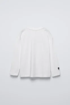 Niños ZARA 6 - 14 Años·Camisetas|6 - 14 Años·Deporte / Chándal<CAMISETA TEXTO RELIEVE