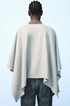 Outlet CAPA ASIMÉTRICA SOFT Mujer Chaquetas / Cazadoras