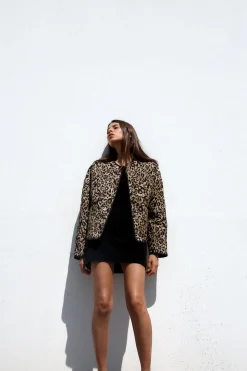 Outlet CAZADORA ACOLCHADA ESTAMPADO ANIMAL Mujer Chaquetas / Cazadoras