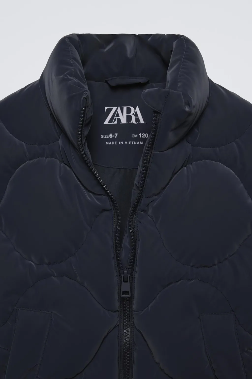 Niños ZARA 6 - 14 Años·Abrigos<CAZADORA ACOLCHADO ENGOMADO