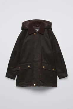 Niños ZARA 6 - 14 Años·Abrigos|6 - 14 Años·Abrigos<CAZADORA ENCERADA CAPUCHA DESMONTABLE