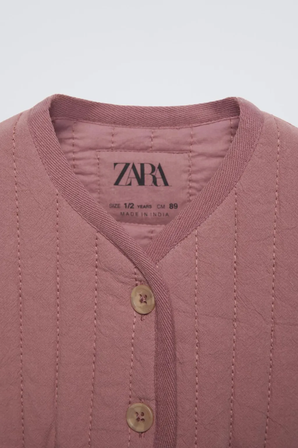 Niños ZARA 1½ - 6 Años·Abrigos<CHALECO ACOLCHADO