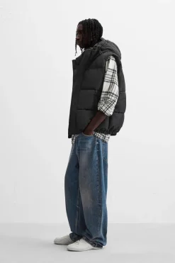 Sale CHALECO ACOLCHADO CAPUCHA Hombre Plumíferos|Chalecos