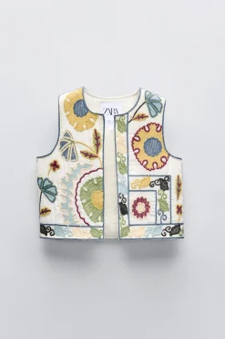 Niños ZARA 6 - 14 Años·Abrigos<CHALECO BORDADOS