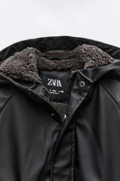 Niños ZARA 1½ - 6 Años·Abrigos|1½ - 6 Años·Total Look<CHUBASQUERO ENGOMADO FORRADO