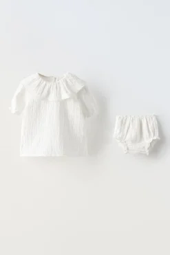 Niños ZARA 6 - 18 Meses·Conjuntos|6 - 18 Meses·Braguitas / Bermudas<CONJUNTO BLUSA Y BRAGUITA BORDADOS