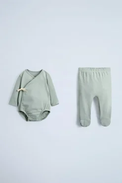Niños ZARA 0 - 6 Meses·Bodies / Camisas|0 - 6 Meses·Leggings / Polainas<CONJUNTO BODY Y POLAINA LISO