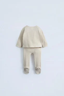 Niños ZARA 0 - 6 Meses·Camisetas|0 - 6 Meses·Leggings / Polainas<CONJUNTO ESTRUCTURA CAMISETA Y POLAINA