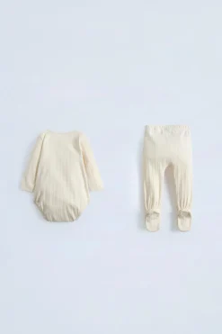 Niños ZARA 0 - 6 Meses·Bodies / Camisas|0 - 6 Meses·Leggings / Polainas<CONJUNTO PONTEILLE BODY Y POLAINA