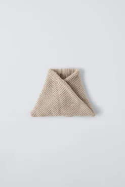 Niños ZARA 1½ - 6 Años·Accesorios|6 - 14 Años·Accesorios<CUELLO PUNTO BÁSICO