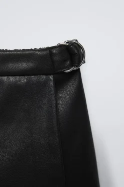 Niños ZARA 1½ - 6 Años·Faldas / Bermudas<FALDA BERMUDA EFECTO PIEL