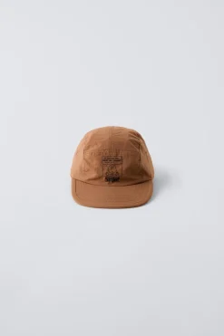 Niños ZARA 1½ - 6 Años·Licencias|1½ - 6 Años·Accesorios<GORRA TÉCNICA CHARLIE BROWN SNOOPY PEANUTS™